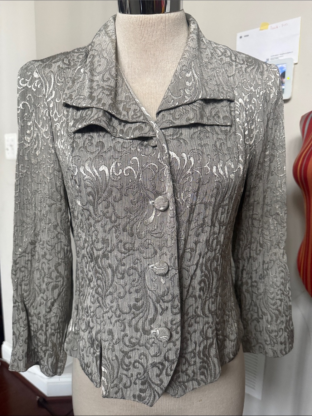 Vintage Recessed Swirl Silver Grey Double Tiered Collar Dressy Blazer Sz 10